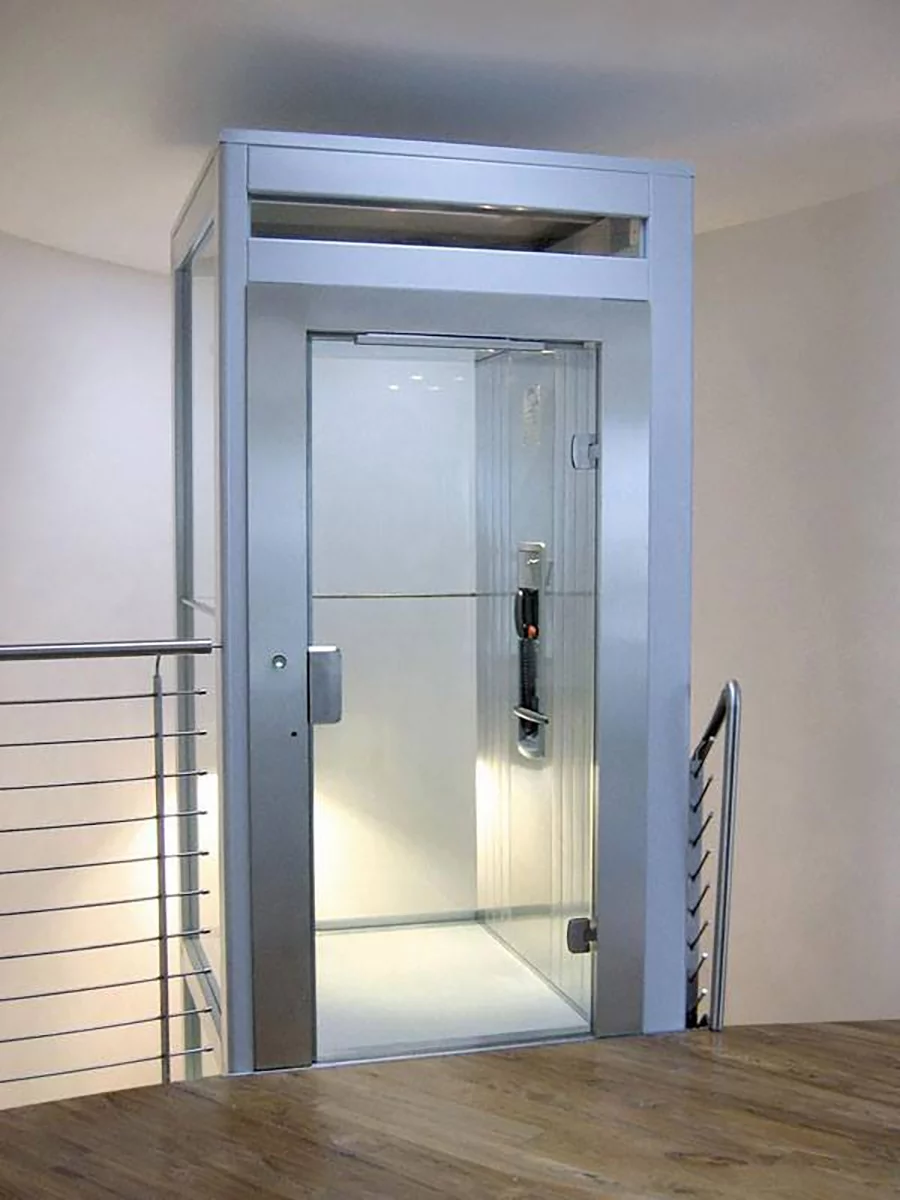 Hùng Phát cung cấp các dòng thang máy liên doanh và nhập khẩu của Fuji và Mitsubishi.