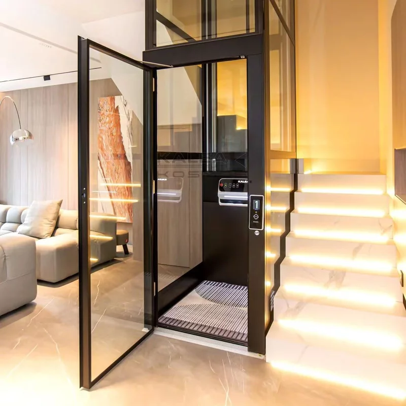 Thang máy sẽ được đưa vào kiểm tra để đảm bảo các linh kiện, thiết bị trước đó đã lắp đặt đúng theo thông số kỹ thuật. 