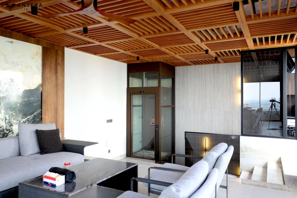 Trang trí thang máy theo phong cách hiện đại phù hợp với không gian Trang trí thang máy theo phong cách hiện đại phù hợp với không gian