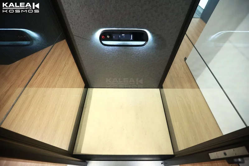 Mẫu ốp giả đá sàn thang máy Barbados chất liệu vinyl ứng dụng tại các công trình nhà ở cao cấp nhờ vật liệu nhân tạo tổng hợp giúp sản phẩm đa dạng mẫu mã cũng như khả năng chống ẩm cao.  