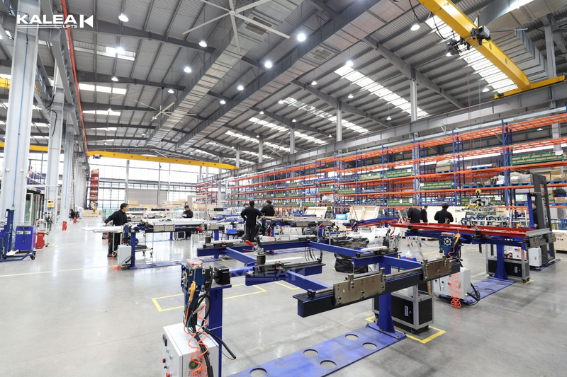 Thang máy nhập khẩu Kalea được nhập khẩu nguyên chiếc từ nhà máy sản xuất chính hãng.