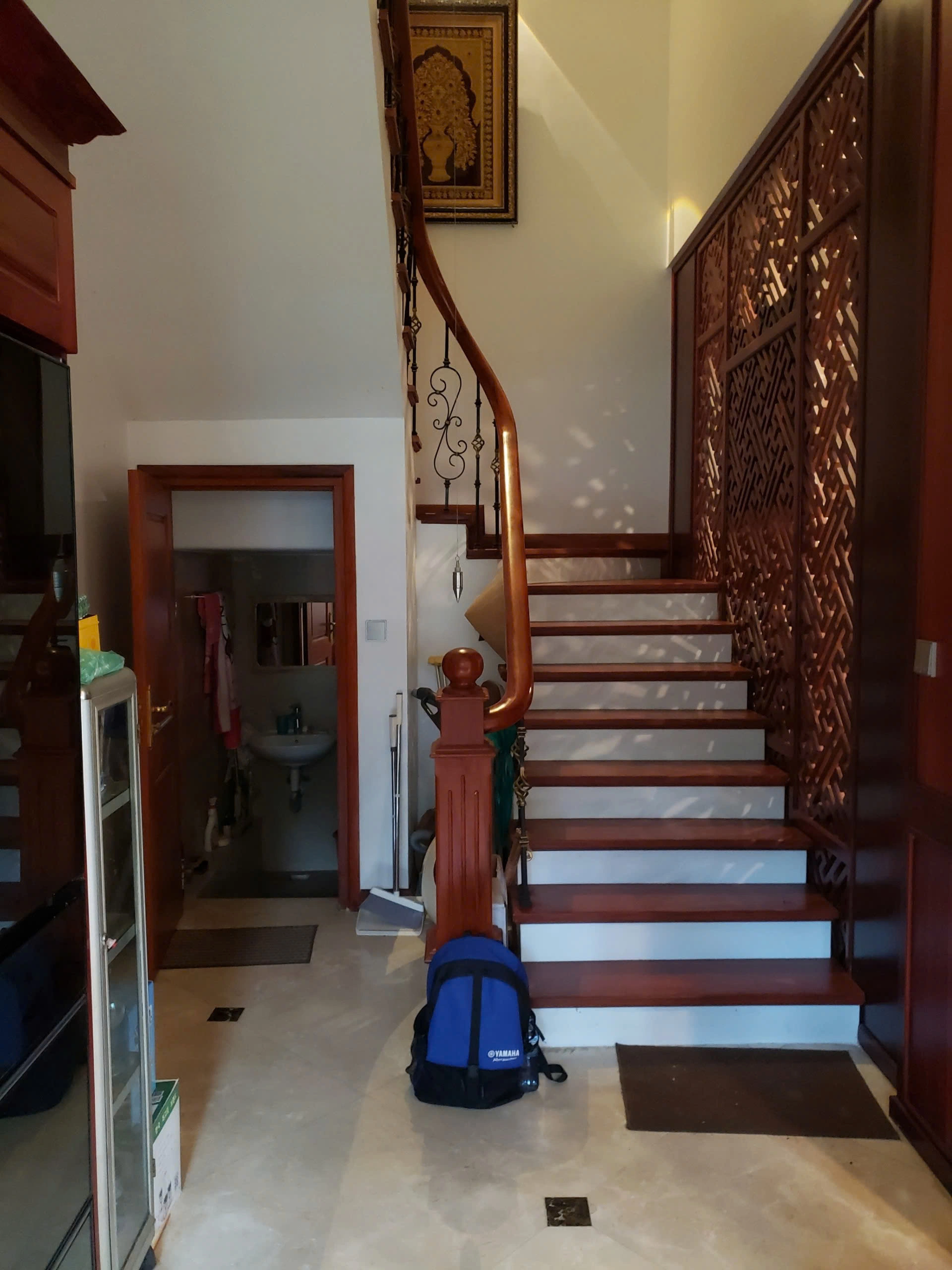 Hiện trang tầng 1 trước khi lắp thang máy không hố pit Kalea