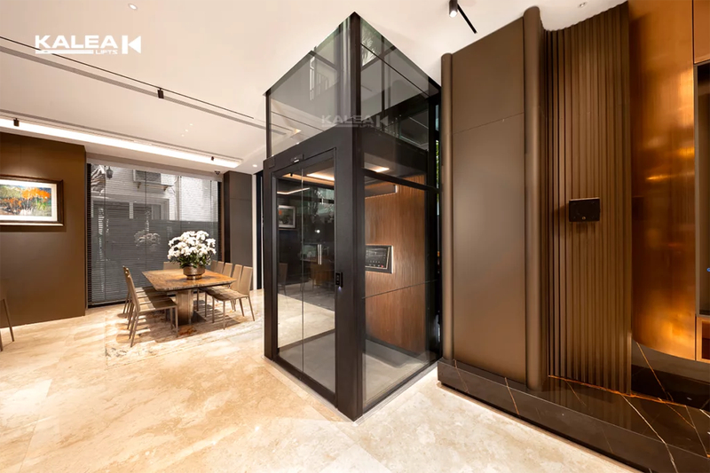 Antera Z90 là mẫu thang máy cabin giếng thang 4 mặt kính cao cấp của thương hiệu thang máy gia đình Kalea Lifts
