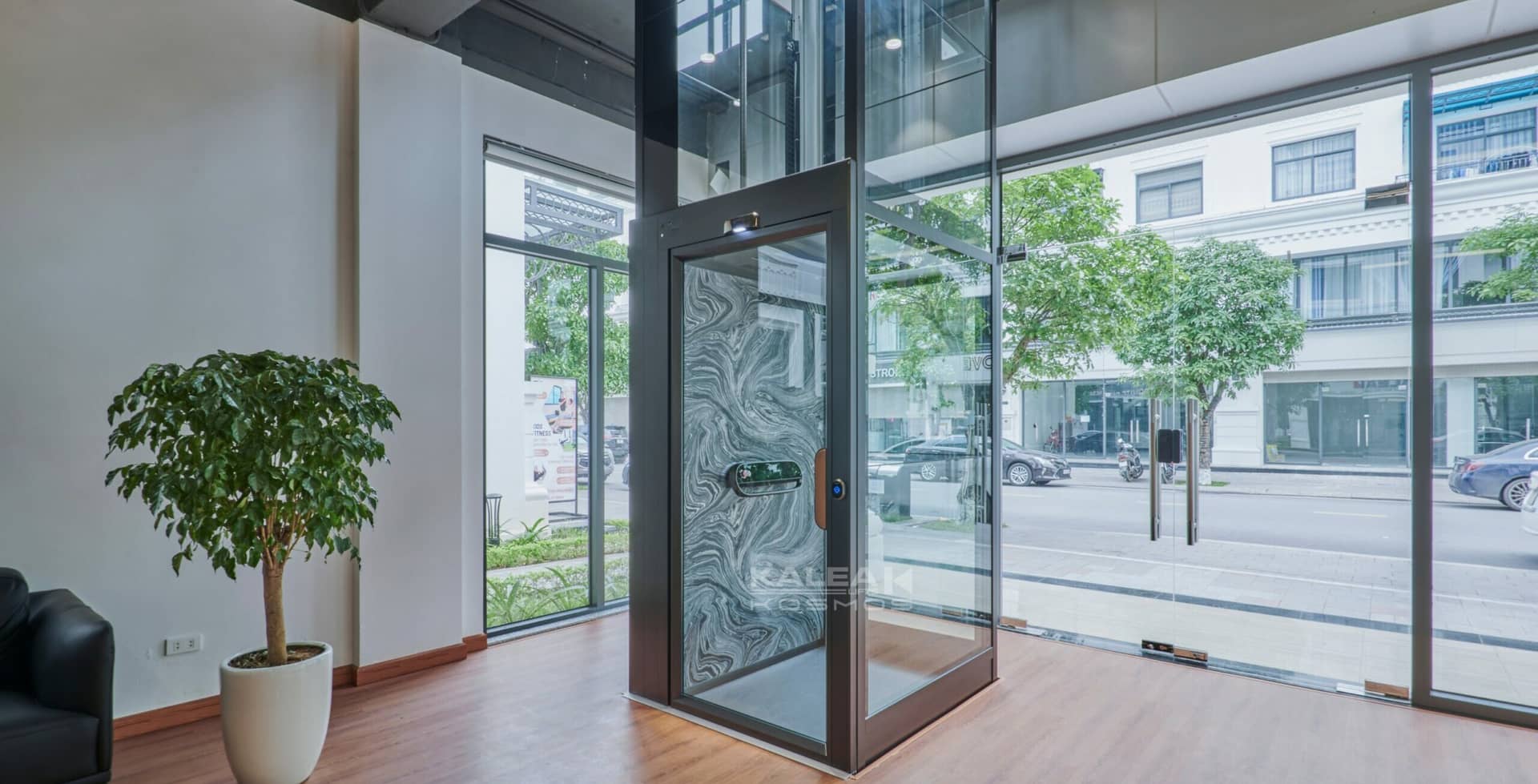 TIẾT KIỆM DIỆN TÍCH