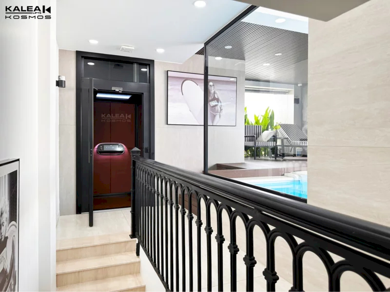 Chất liệu cabin phù hợp sẽ giúp gia tăng giá trị thẩm mỹ cho công trình.