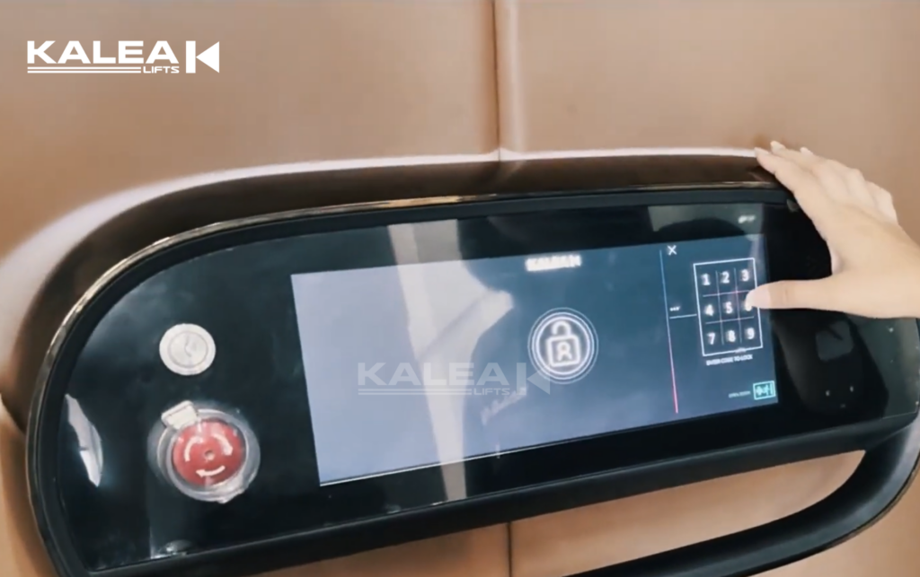 Mật khẩu khóa an toàn trên bảng điều khiển