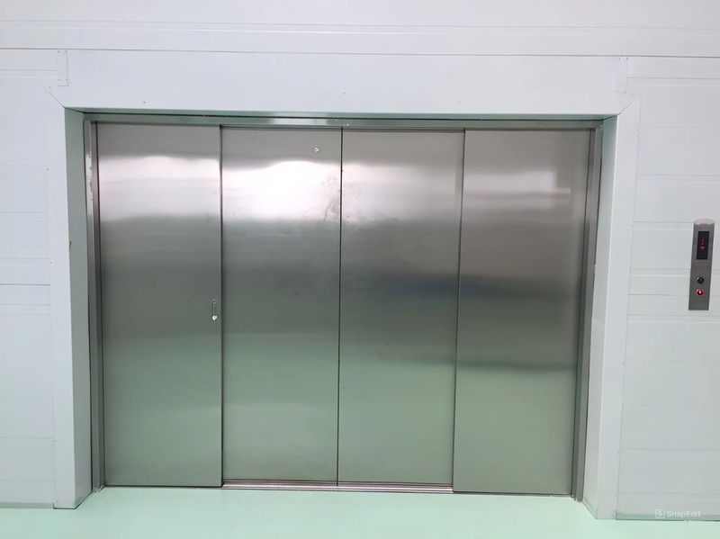 Cửa thang máy 4 cánh mở trung tâm sở hữu nhiều ưu điểm đáng lưu tâm