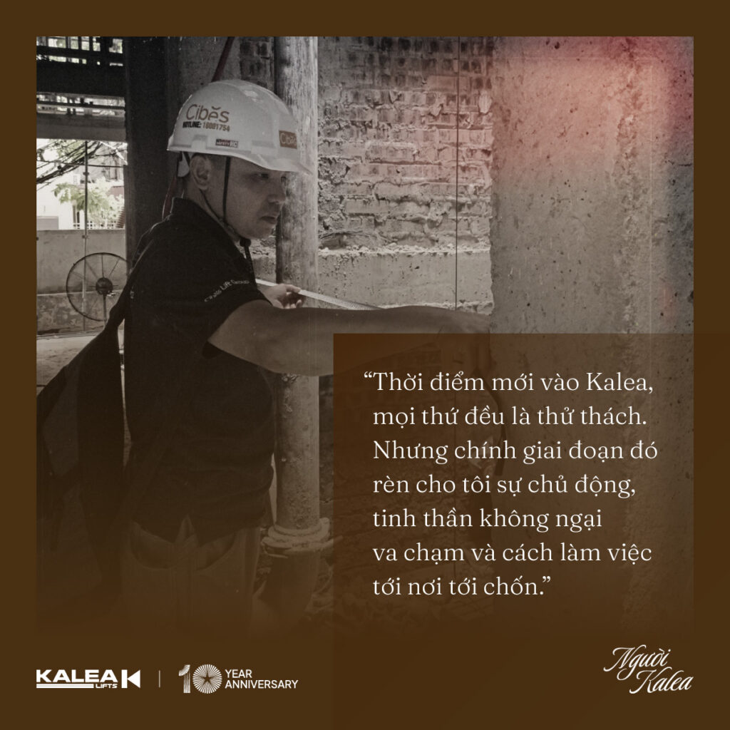 Anh Đàm Đình Đoàn khảo sát công trình thang máy gia đình Kalea