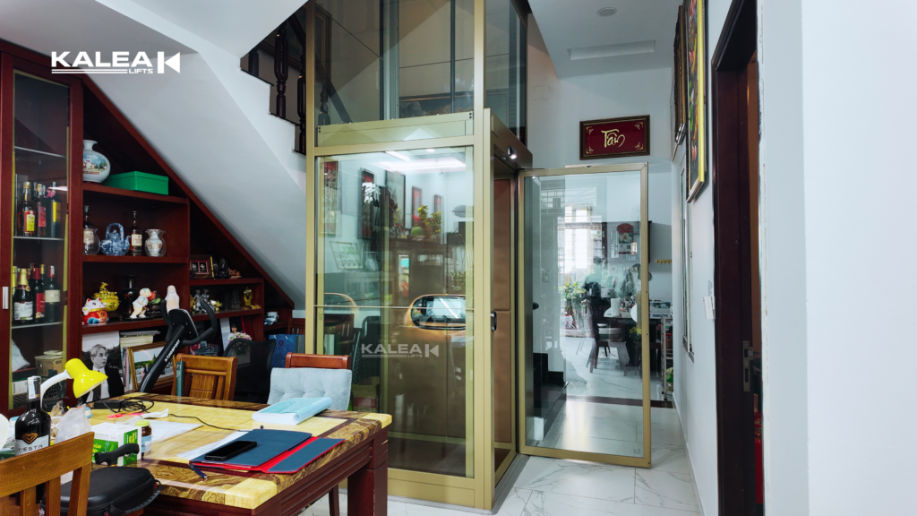 Thang máy kính Kalea X80 Limited giúp không gian thông thoáng hơn